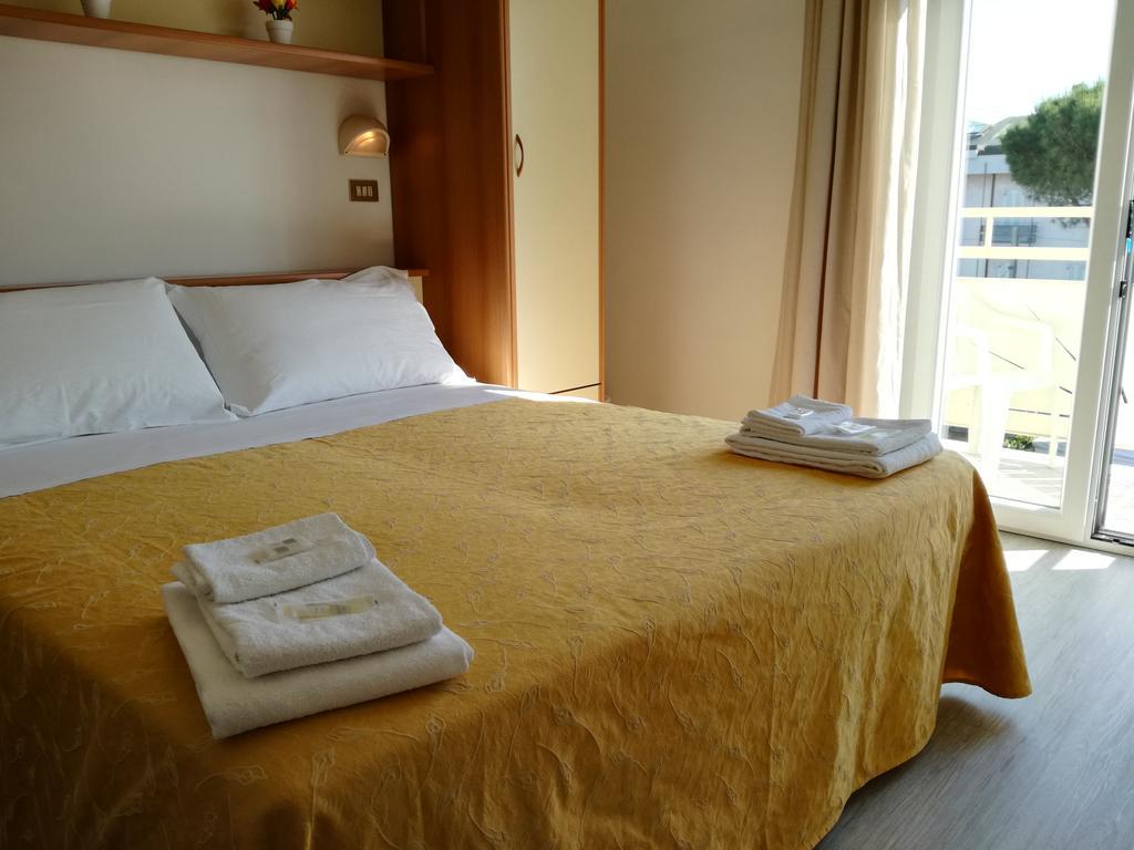 B&B Hotel Serenita Bellaria-Igea Marina Eksteriør bilde